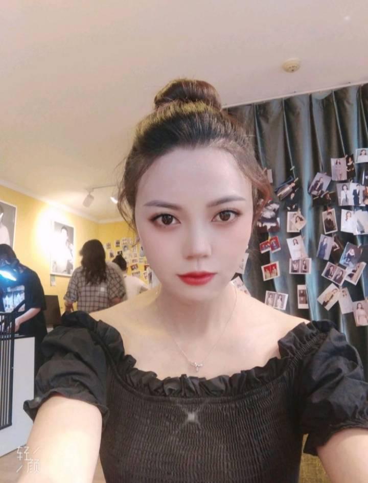 很有感觉的水超多