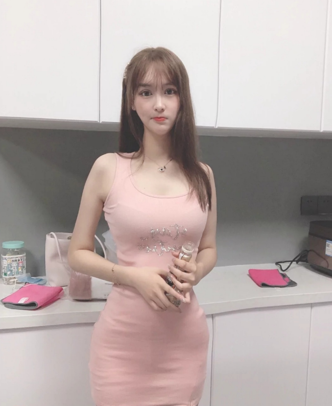 大胸妹，服务不错