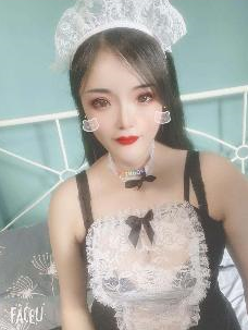 草房新来的苏妹子甜馨