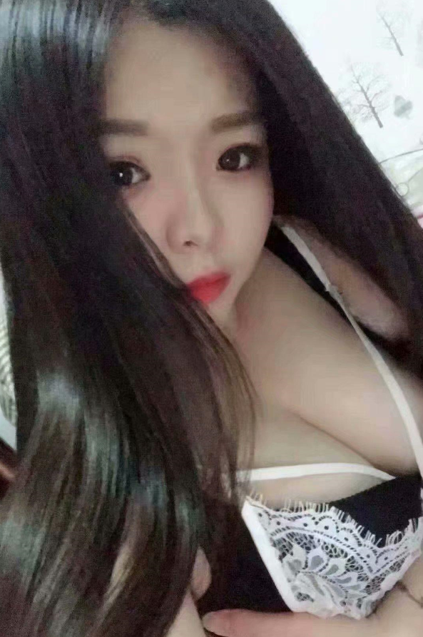 昨天大奶电臀真尤物，水多B紧